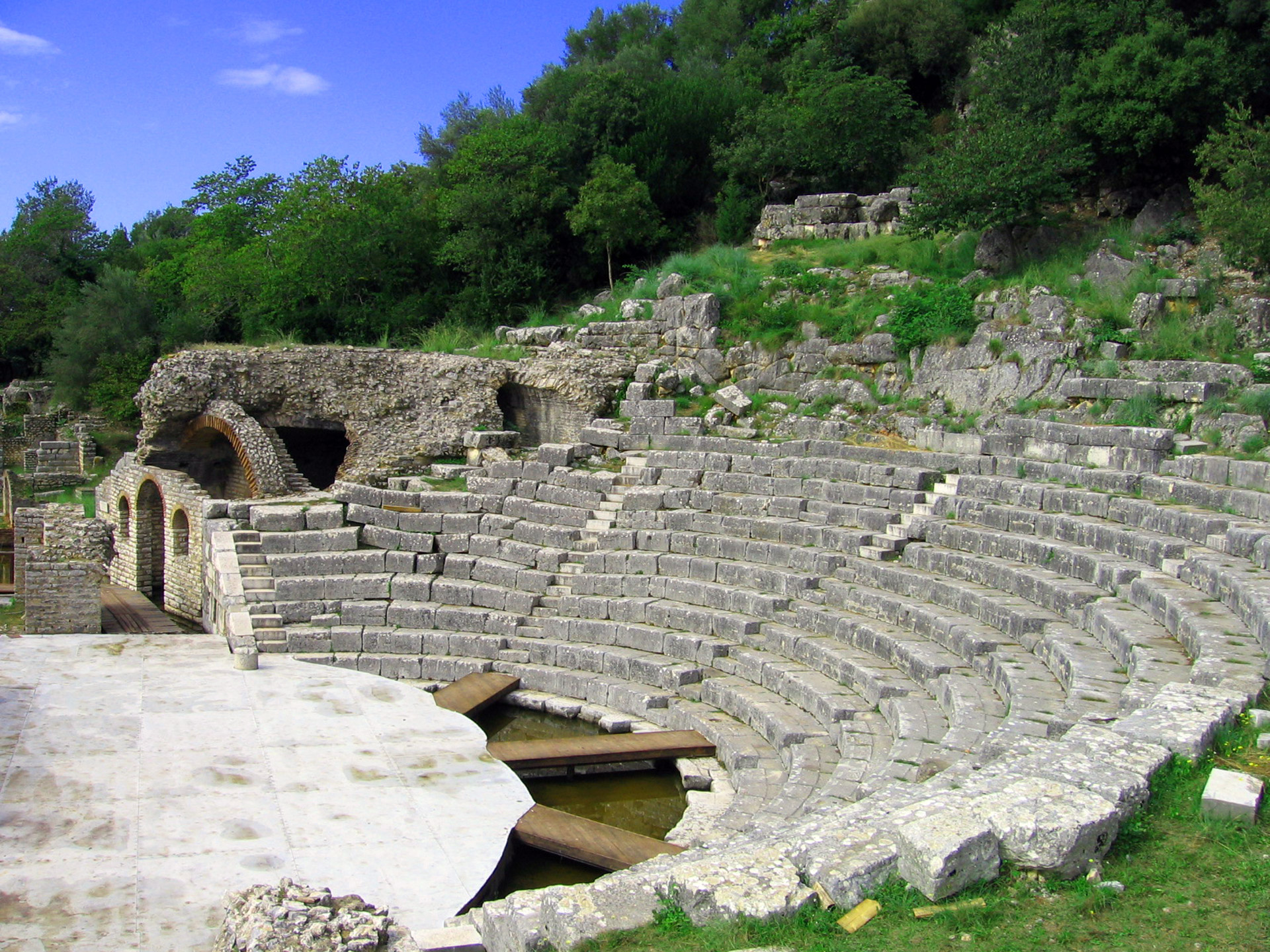 Full Day Boat Trip to Albania and Butrint